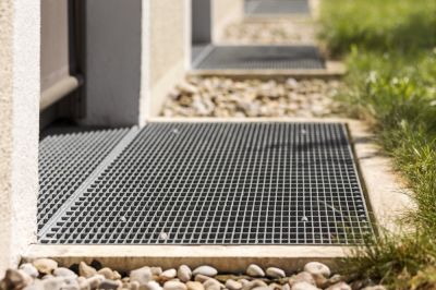 Efficiently Eliminate Standing Water!